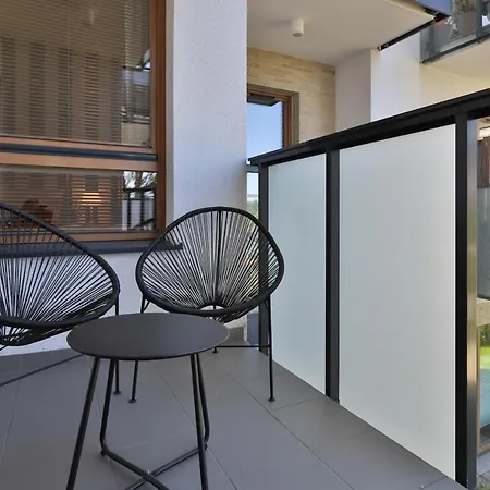 73 Apartment *